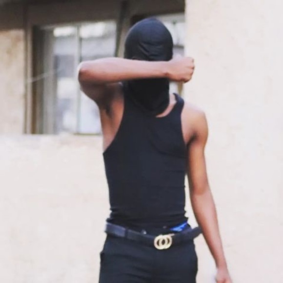 Meet your Posher, Yøüng - Picture 1 of 1